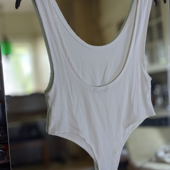 Set of 2 bodysuits (black/white) - Picture 4 of 4